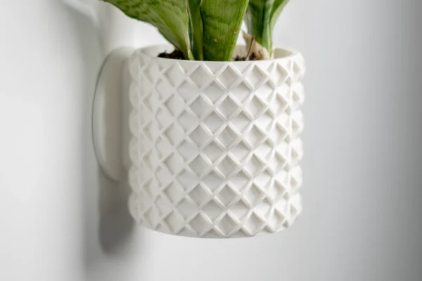 Bubble Lattice Wall Planter - Image 2